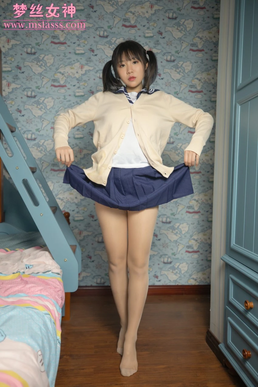 [MSLASS梦丝女神]2021.02.27 小奶喵 丝丝 [49P/344MB]