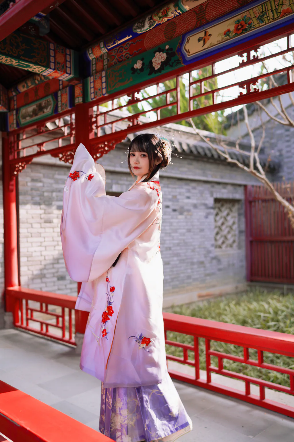 [YITUYU艺图语]2023.05.28 红叶新赋 兔子Zzz不吃胡萝卜[37+1P/470MB]