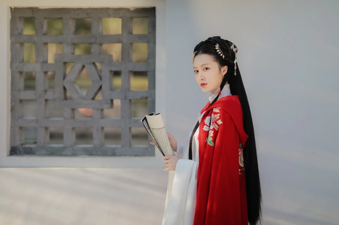 [YITUYU艺图语] 2022.06.21 秋意生何许 鱿鱼阿姨 [22P/494MB]