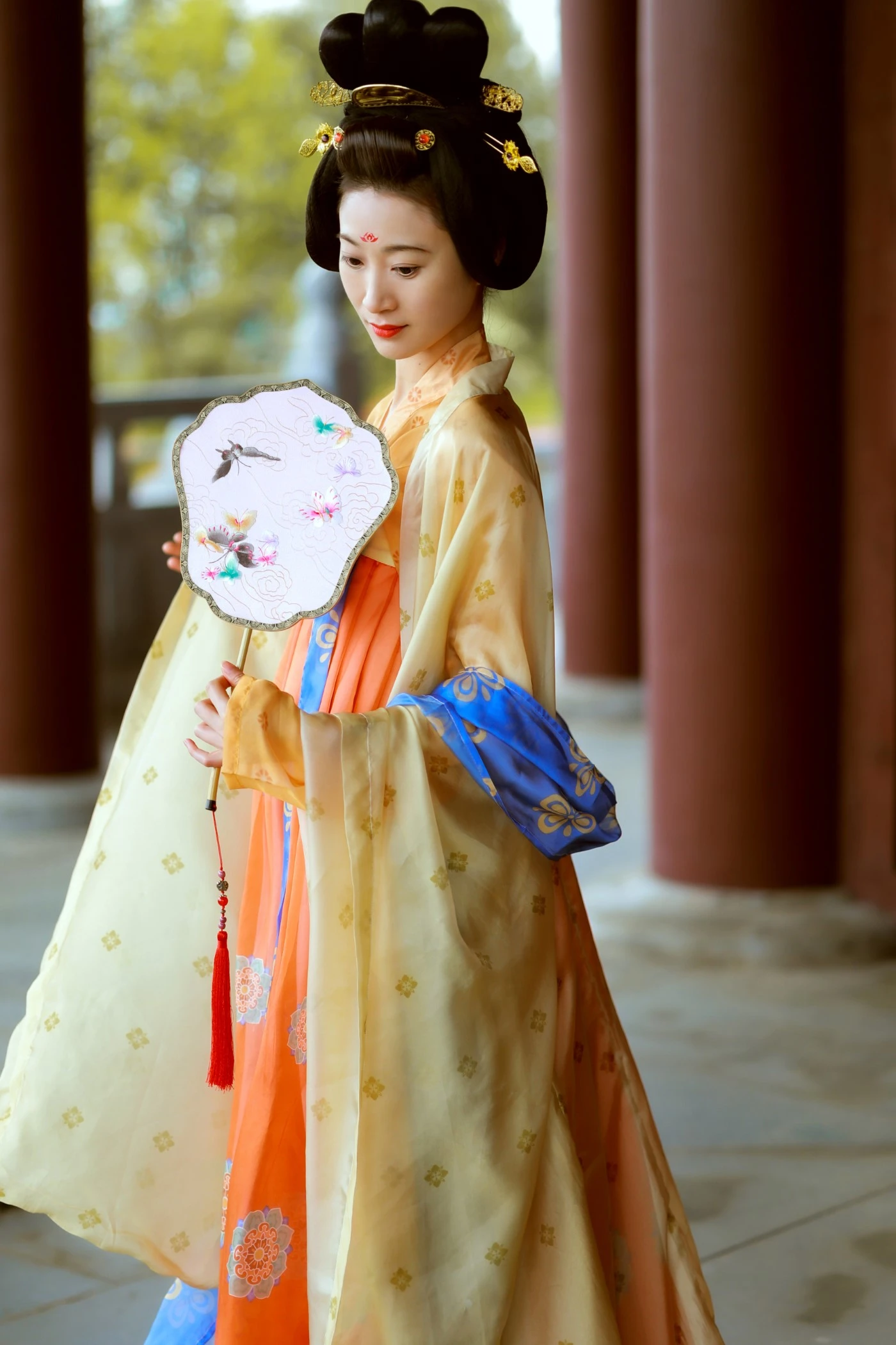 [YITUYU艺图语] 2022.06.12 梦回大唐 彩云 [24P/179MB]