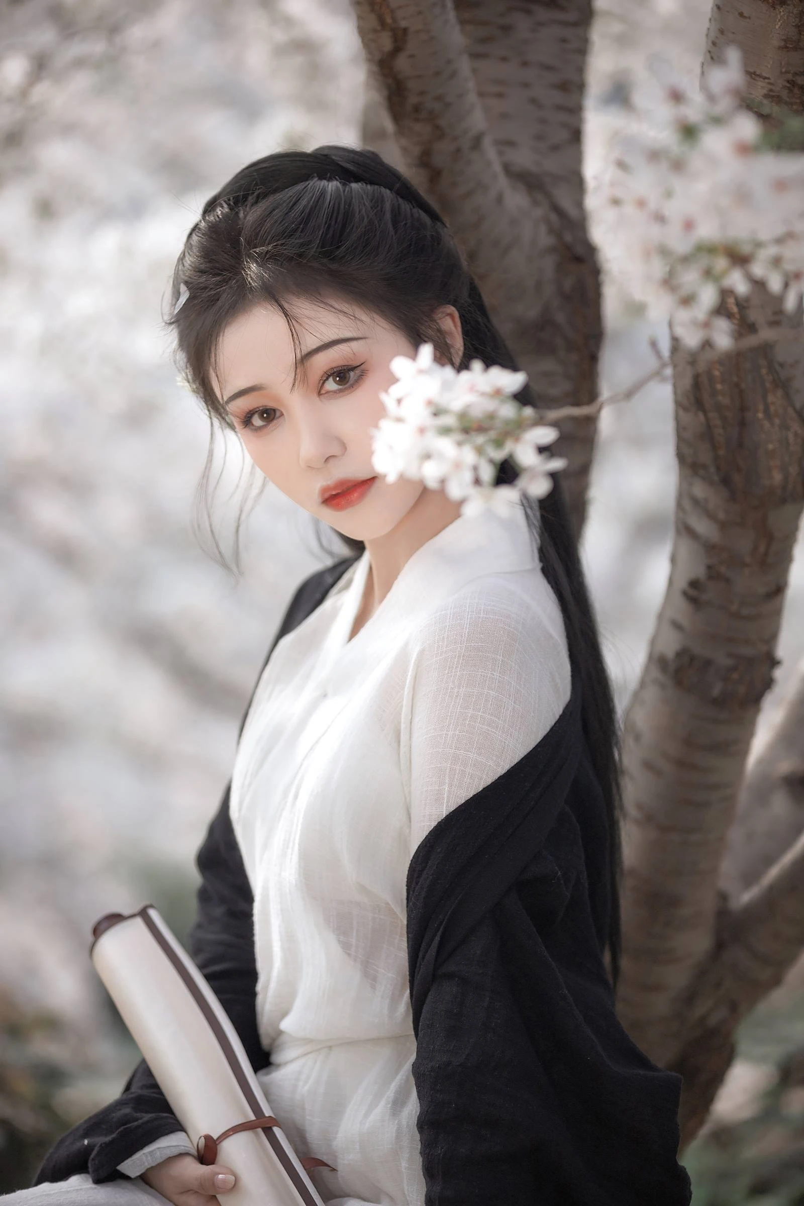 [YITUYU艺图语]2022.08.17 白樱 梨一依[24+1P/256MB]