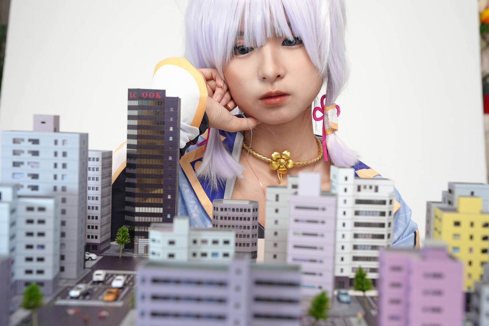 [觅芙少女]NO.092 娜娜-cos神里凌华 巨人踩踏[204P/1V/4.95GB]