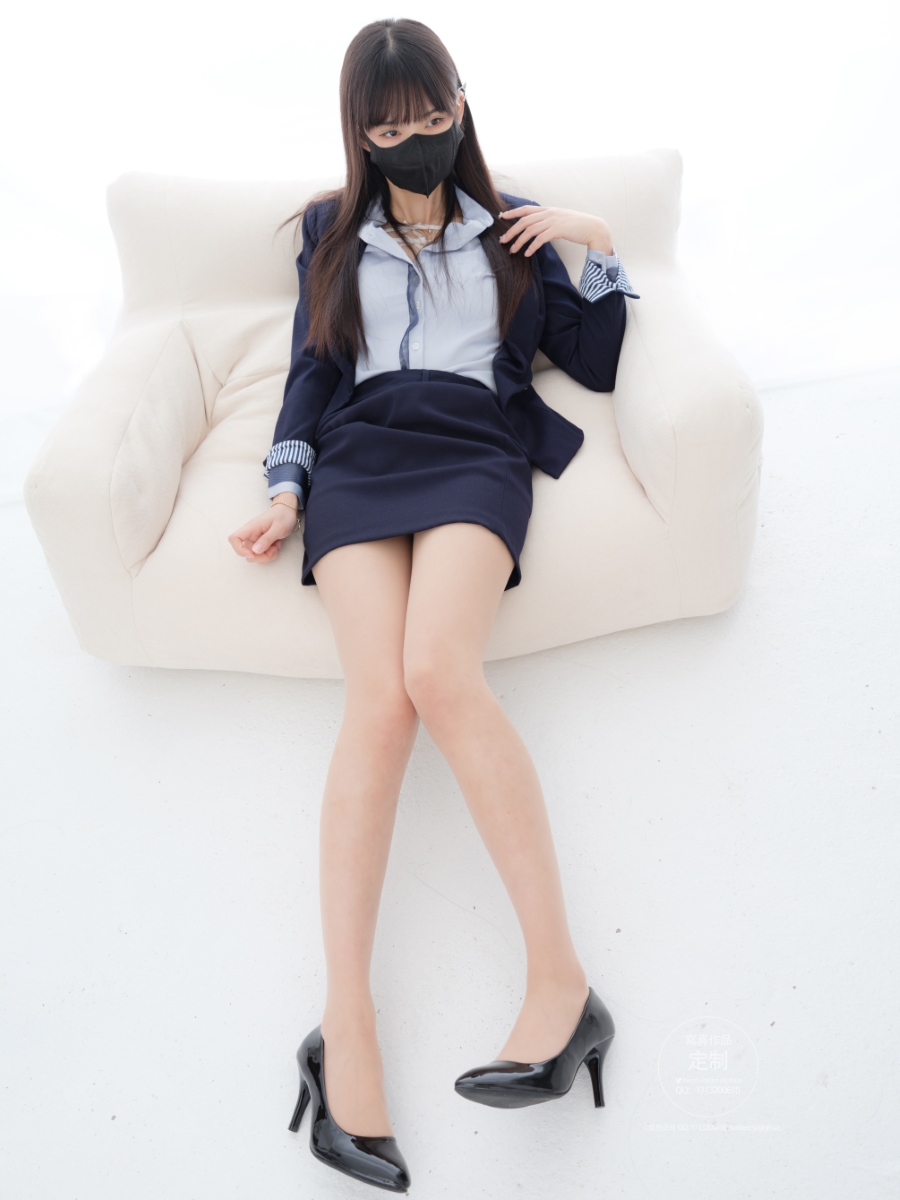[紧急企划]EX-002 见希w 肉丝OL [55P/1.22GB]