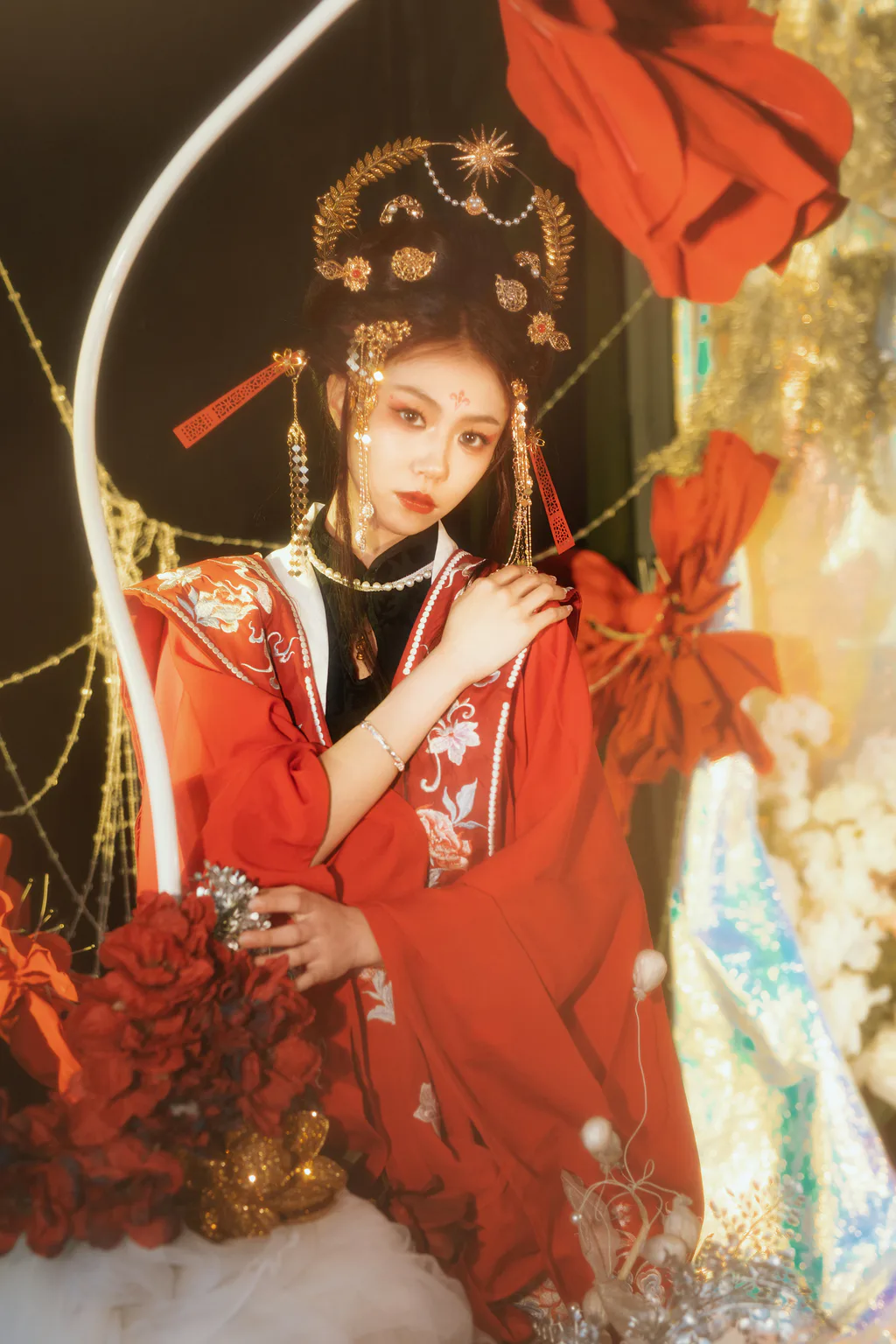 [YITUYU艺图语]2023.05.27 国风版纸醉金迷 TEN[27+1P/328MB]