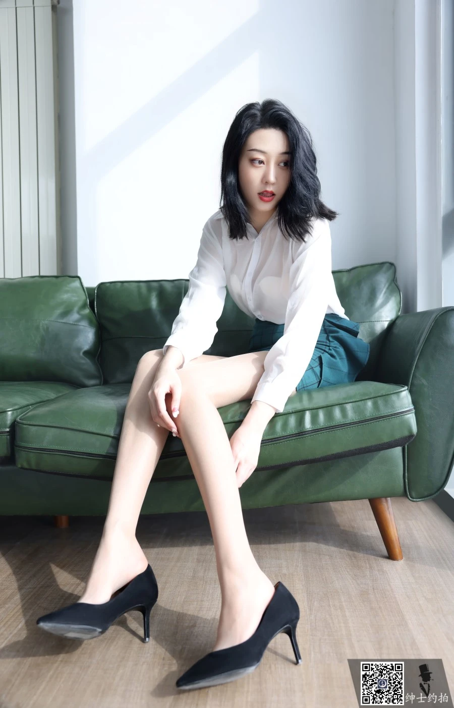 SHENSHI绅士 – SS005 依婷 [75P/161MB]