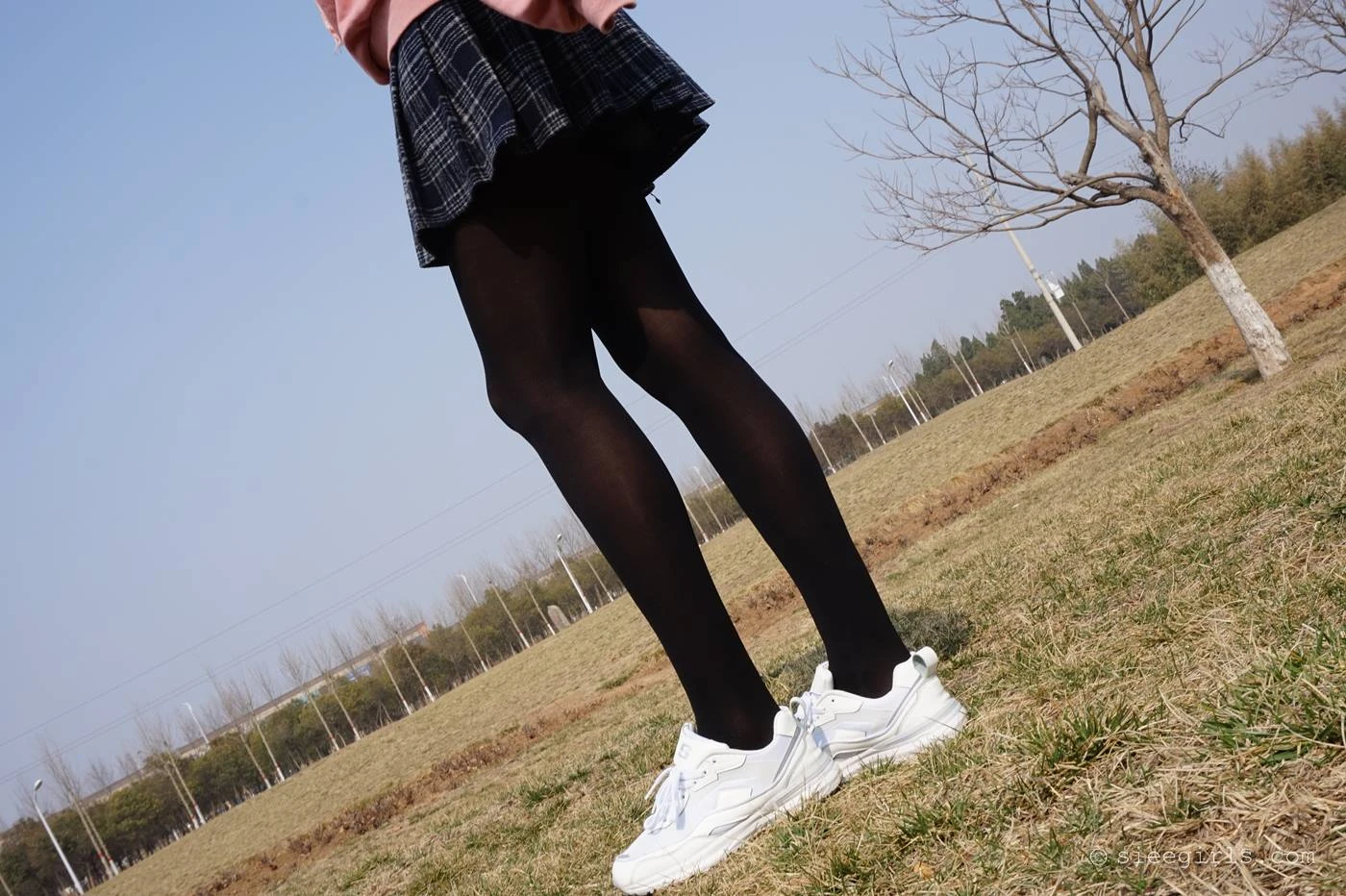 [SIEE丝意]新刊 NO.052 楠楠 172XUE妹[121P/492MB]