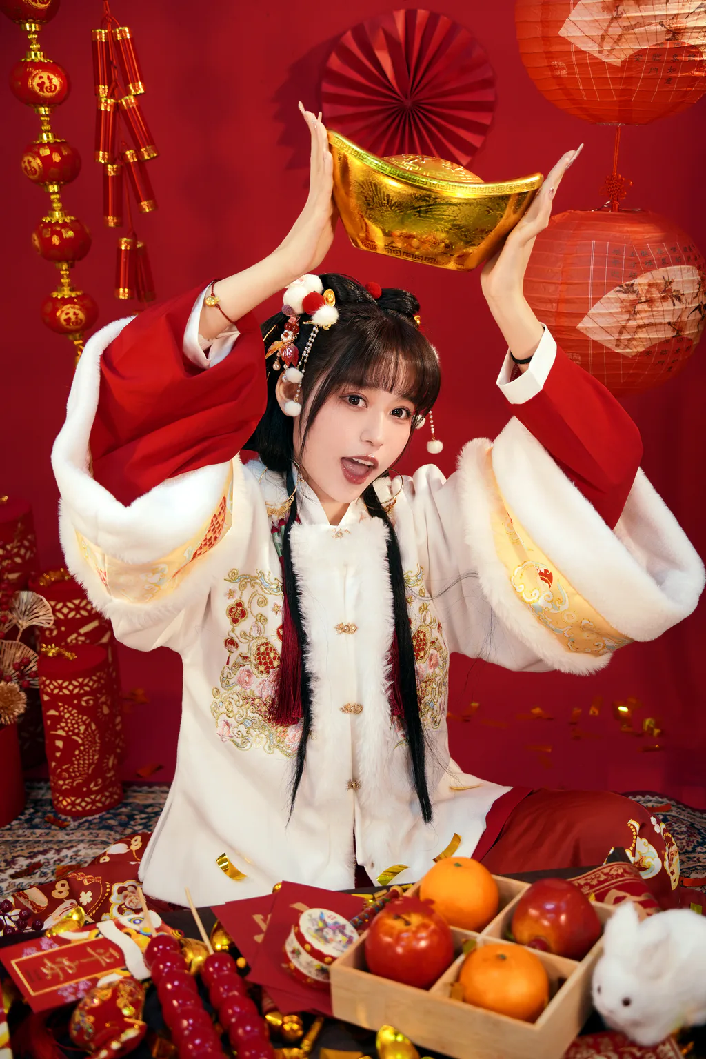 [YITUYU艺图语]2023.02.28 新年汉服 滕[23+1P/463MB]