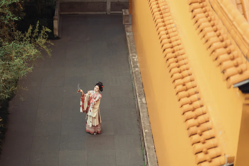 [YITUYU艺图语]2023.01.16 秋游净慈 甘乐喵喵喵[28+1P/298MB]