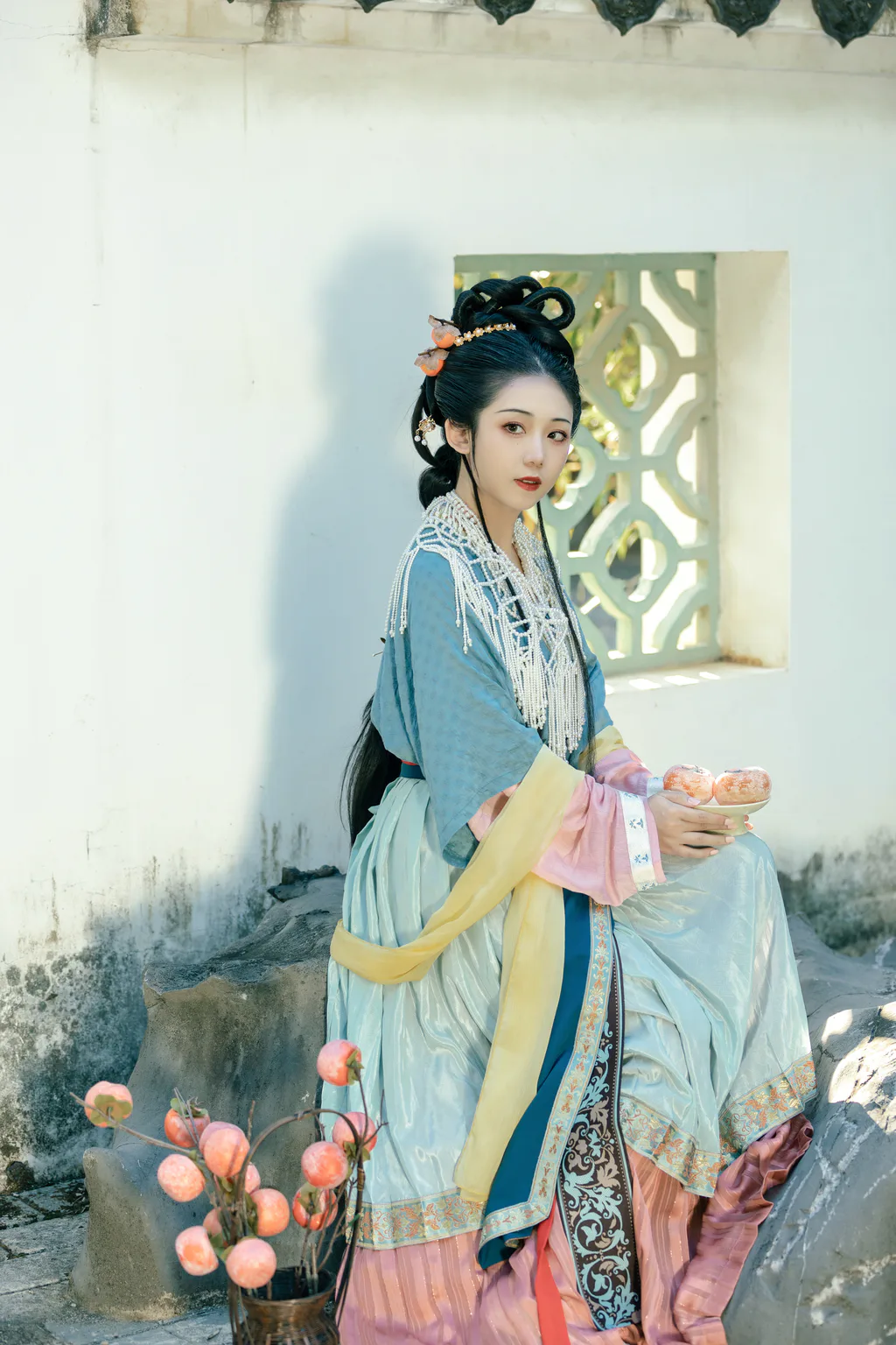[YITUYU艺图语]2023.03.29 浣溪沙·小院闲窗春色深 沉诗思[21+1P/260MB]