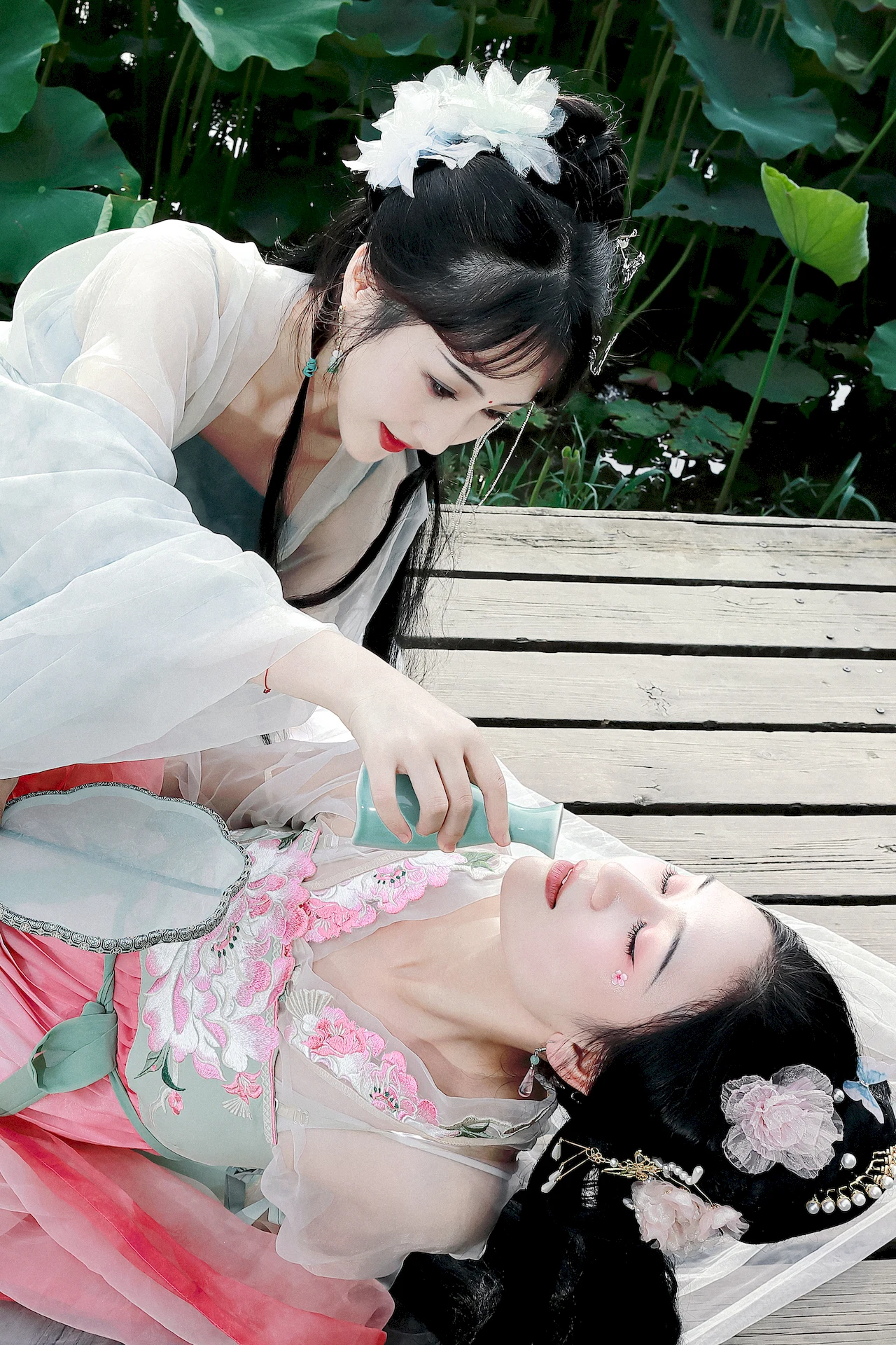 [YITUYU艺图语]2023.07.10 醉相思 搽小兔&苏念[28+1P/408MB]