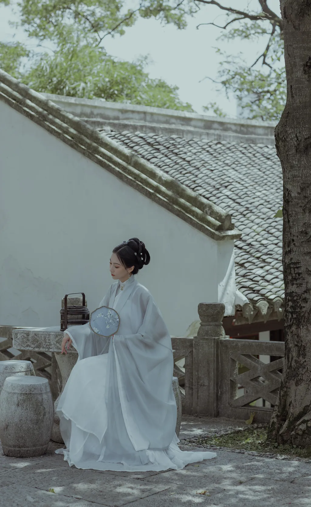 [YITUYU艺图语]2022.12.13 画楼春 土豆泥小兔[21+1P/186MB]