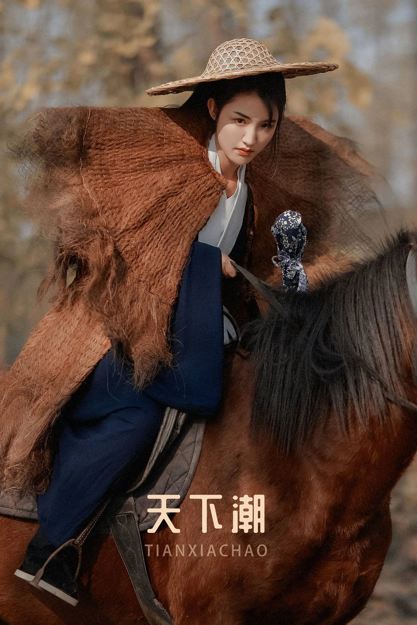 [YITUU艺图语] 2022.04.02 天下潮 Abbye_e章 [22P/452MB]