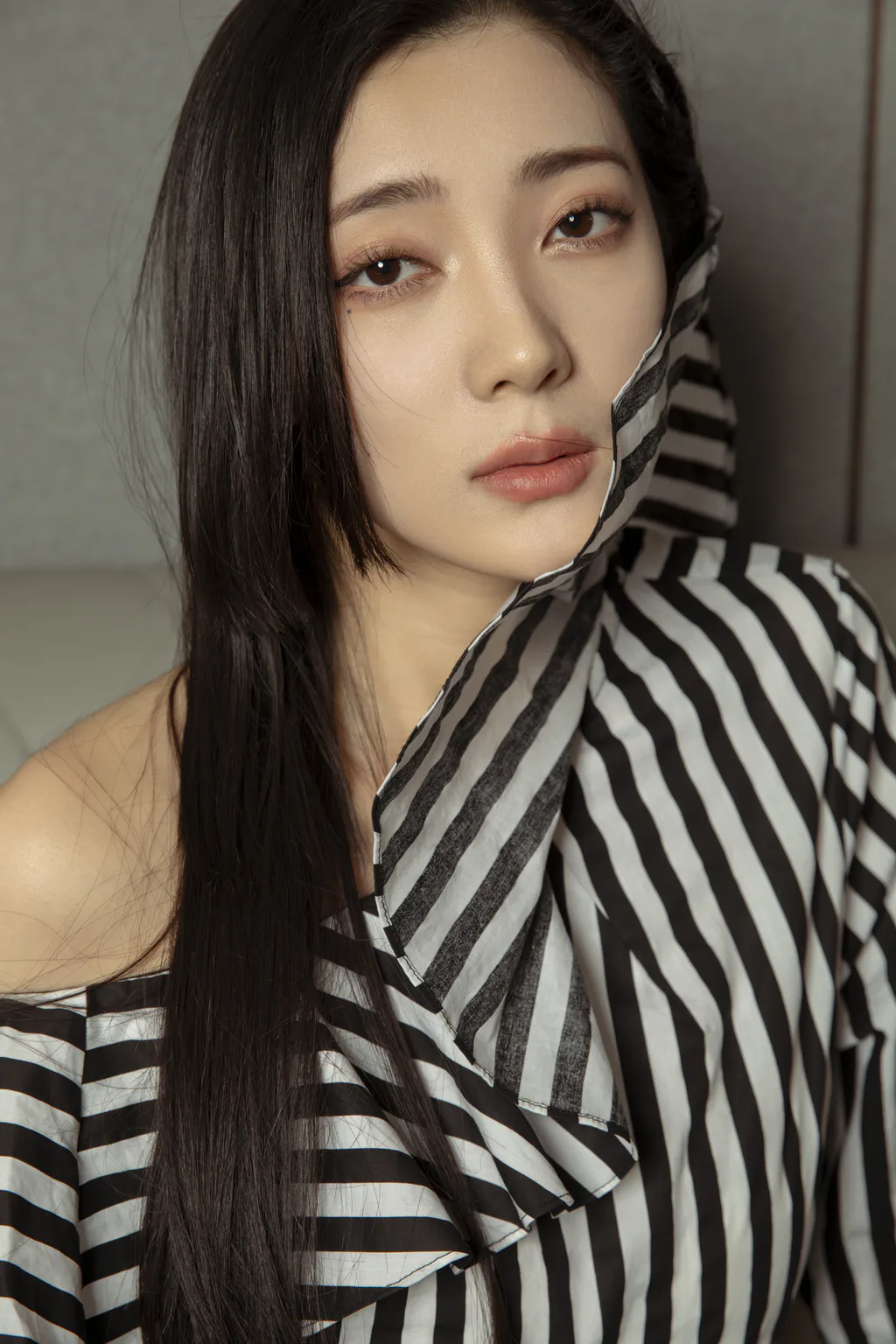 [YITUYU艺图语]2023.06.06 STRIPES YFALA[31+1P/395MB]