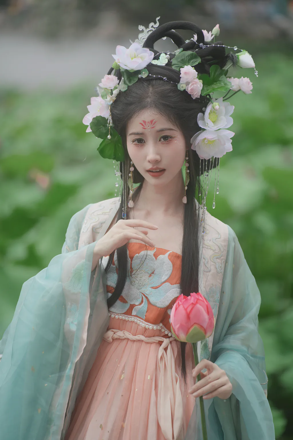 [YITUYU艺图语]2023.08.04 十二花神之荷花花神 绵绵[35+1P/486MB]