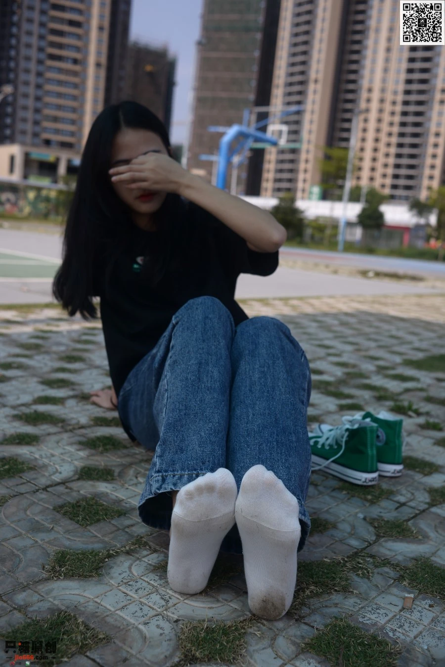 [只糖棉袜]NO.257 小米酱 今天的风啊 甚是喧嚣[156P/1V/849MB]