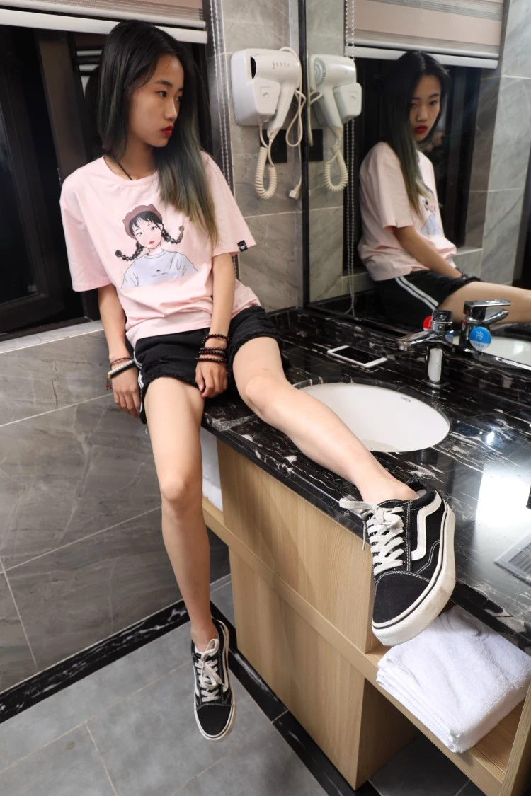 [MZSOCK]爱镁足 No.032 虫子 [115P/1.37GB]