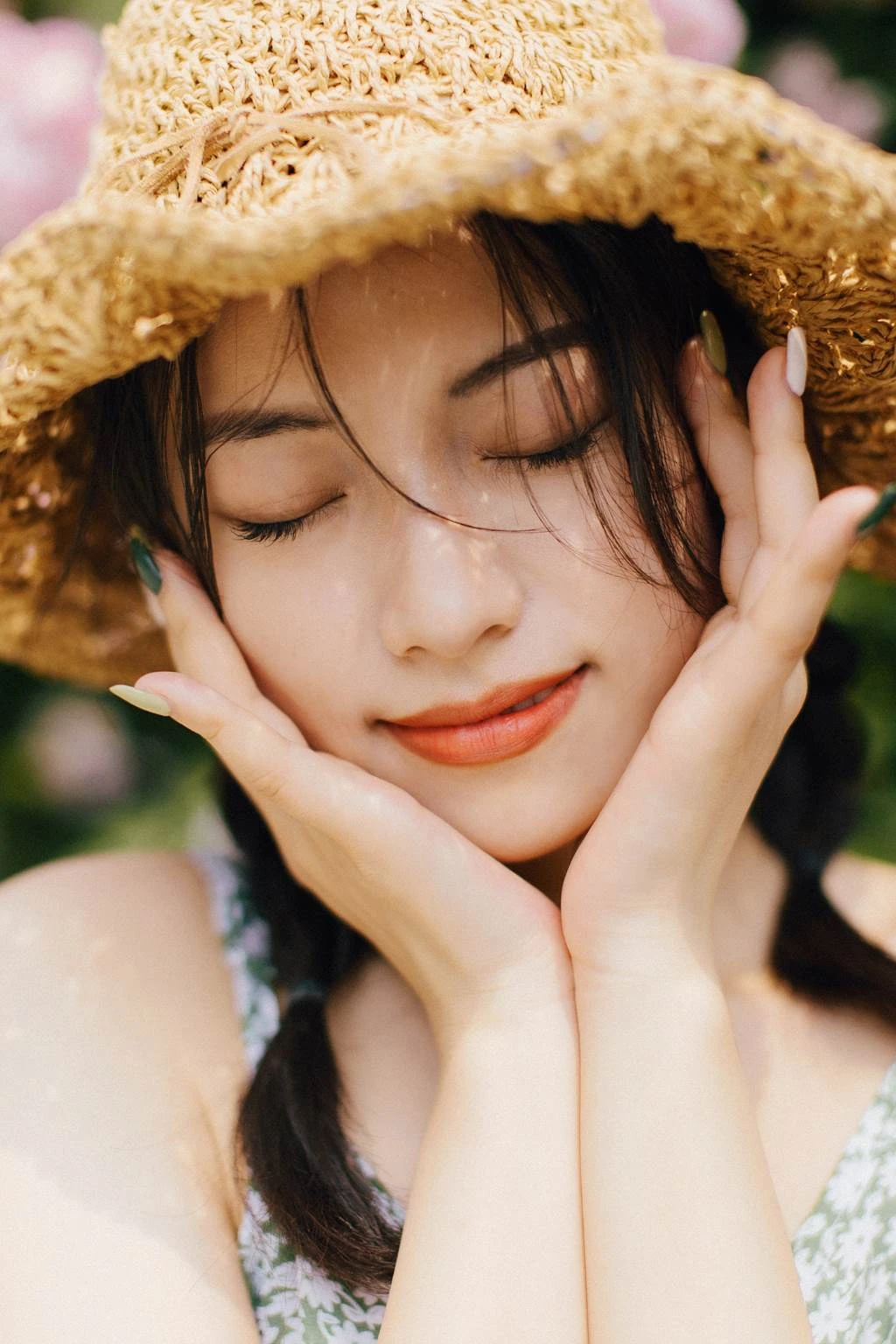 [YITUYU艺图语]2022.11.08 蔷薇 九月[26+1P/359MB]