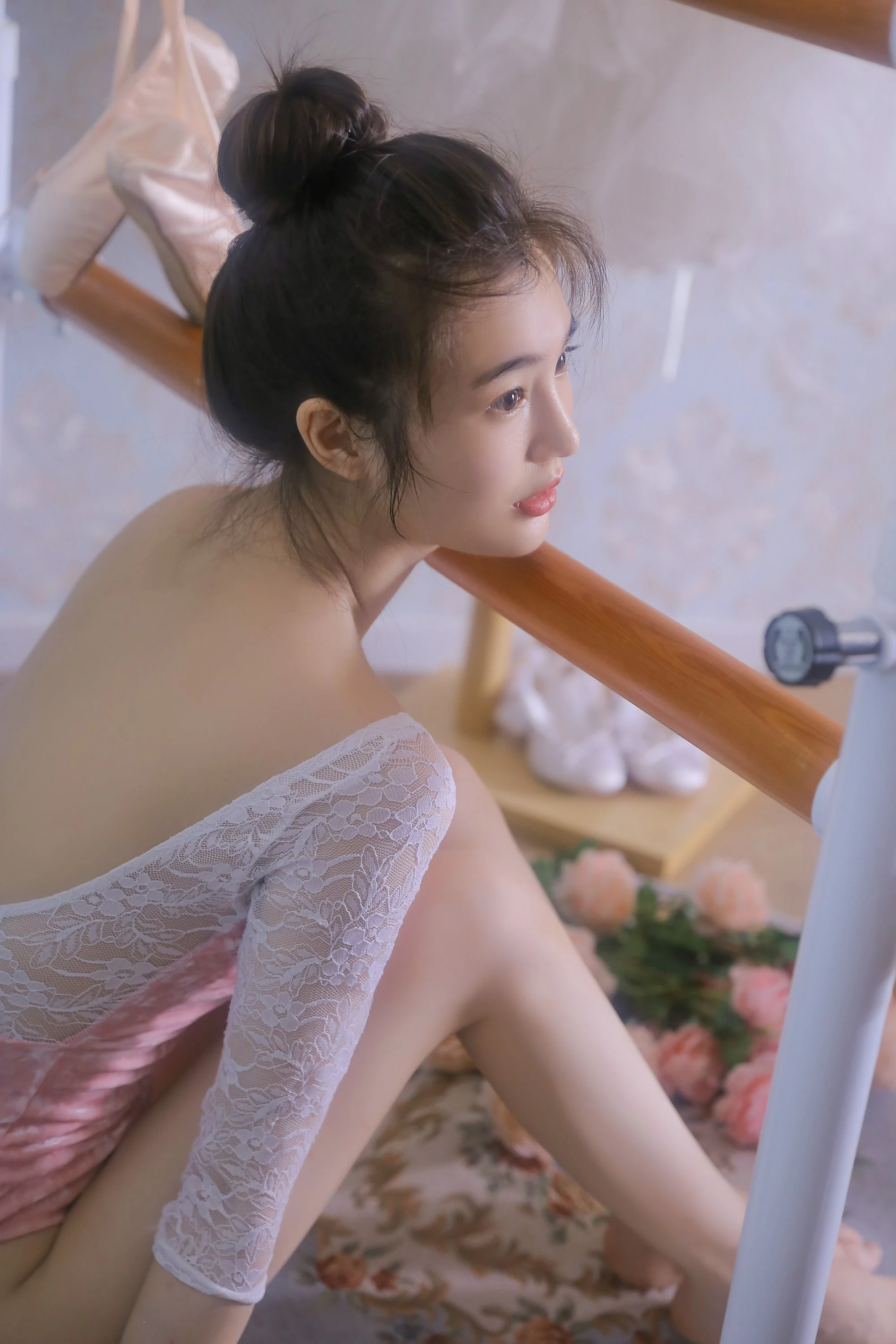 [YITUYU艺图语] 2022.07.11 不如练舞 凡凡 [44P/211MB]