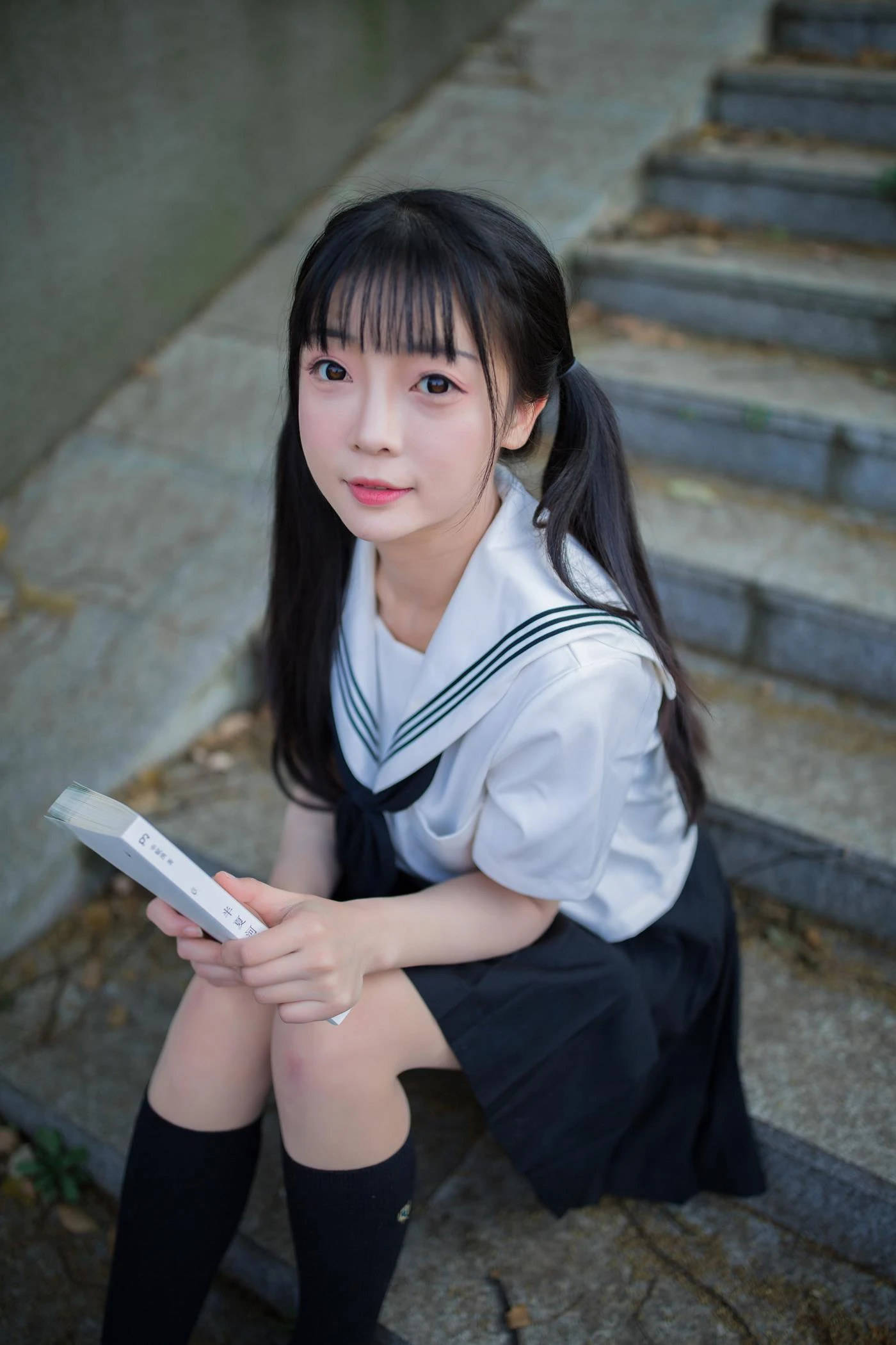 [YITUYU艺图语] 2022.01.29 放学后 欣欣 [43P/297MB]