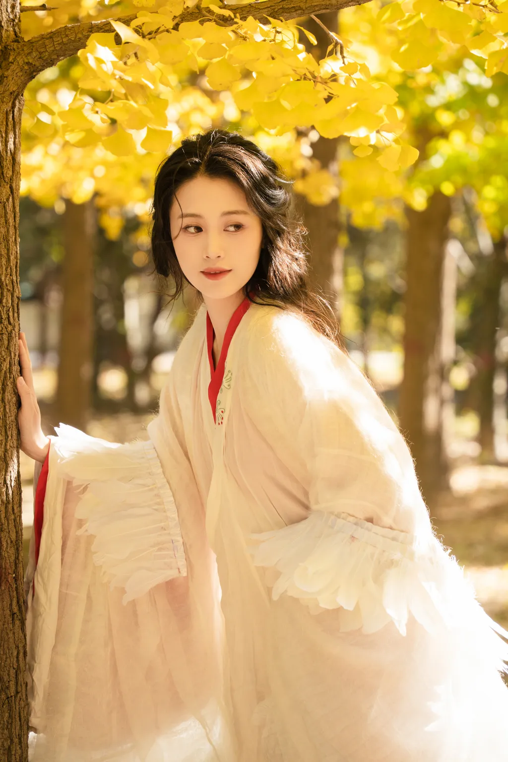 [YITUYU艺图语]2022.11.30 银杏 青霜鹅[25+1P/393MB]
