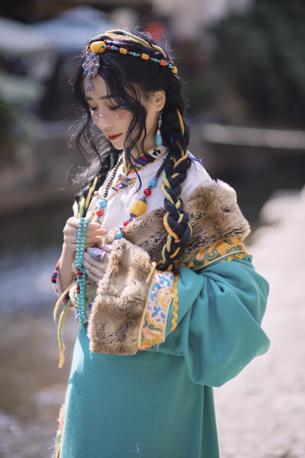 [YITUYU艺图语]2023.04.06 藏族卓玛 冯欢[19+1P/253MB]