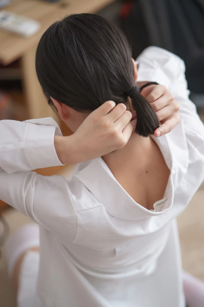 喵写真 VOL.014 灯光白丝媚影 [74P/536MB]