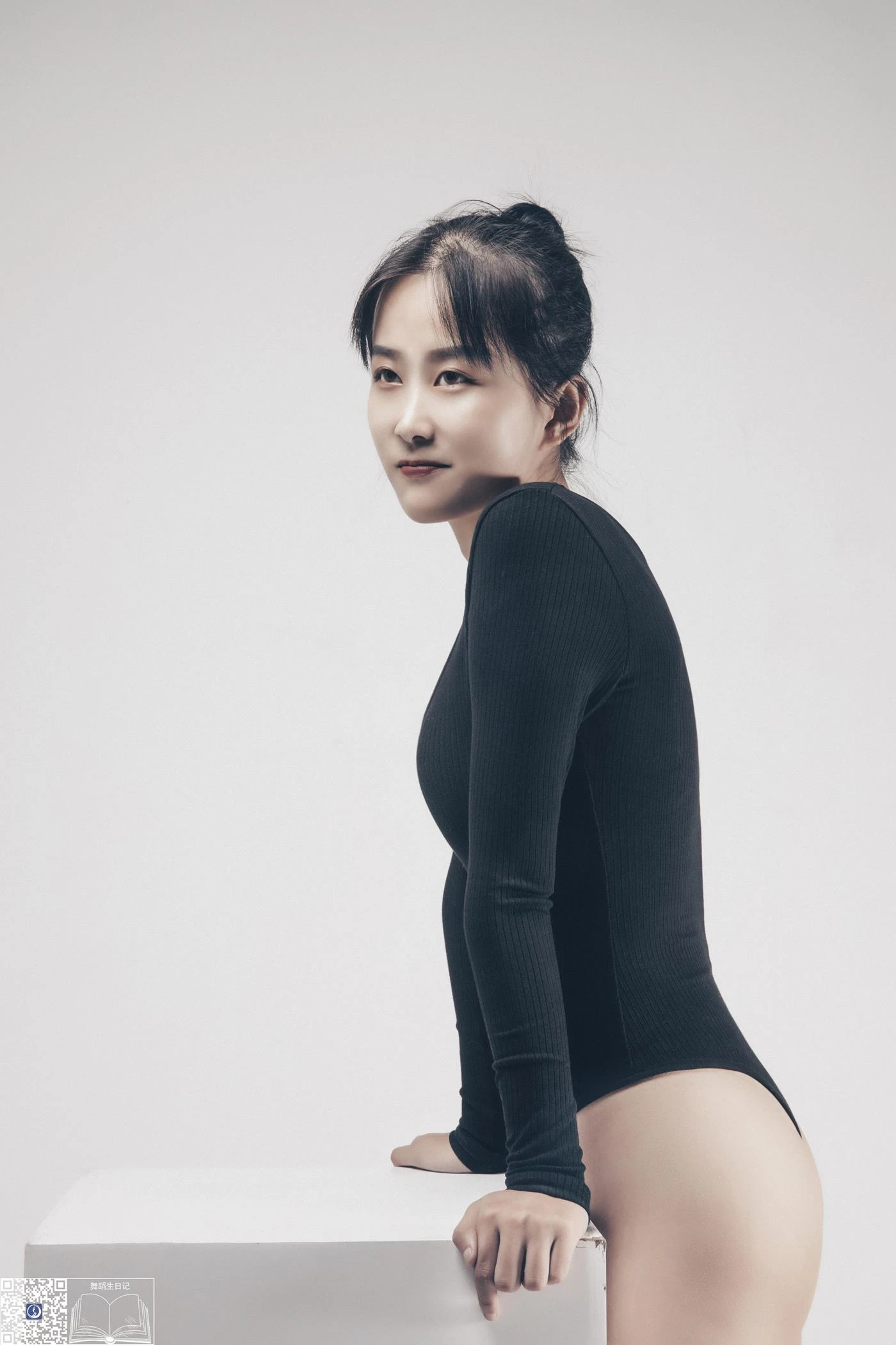 舞蹈生日记 136 苗苗[30P/219MB]