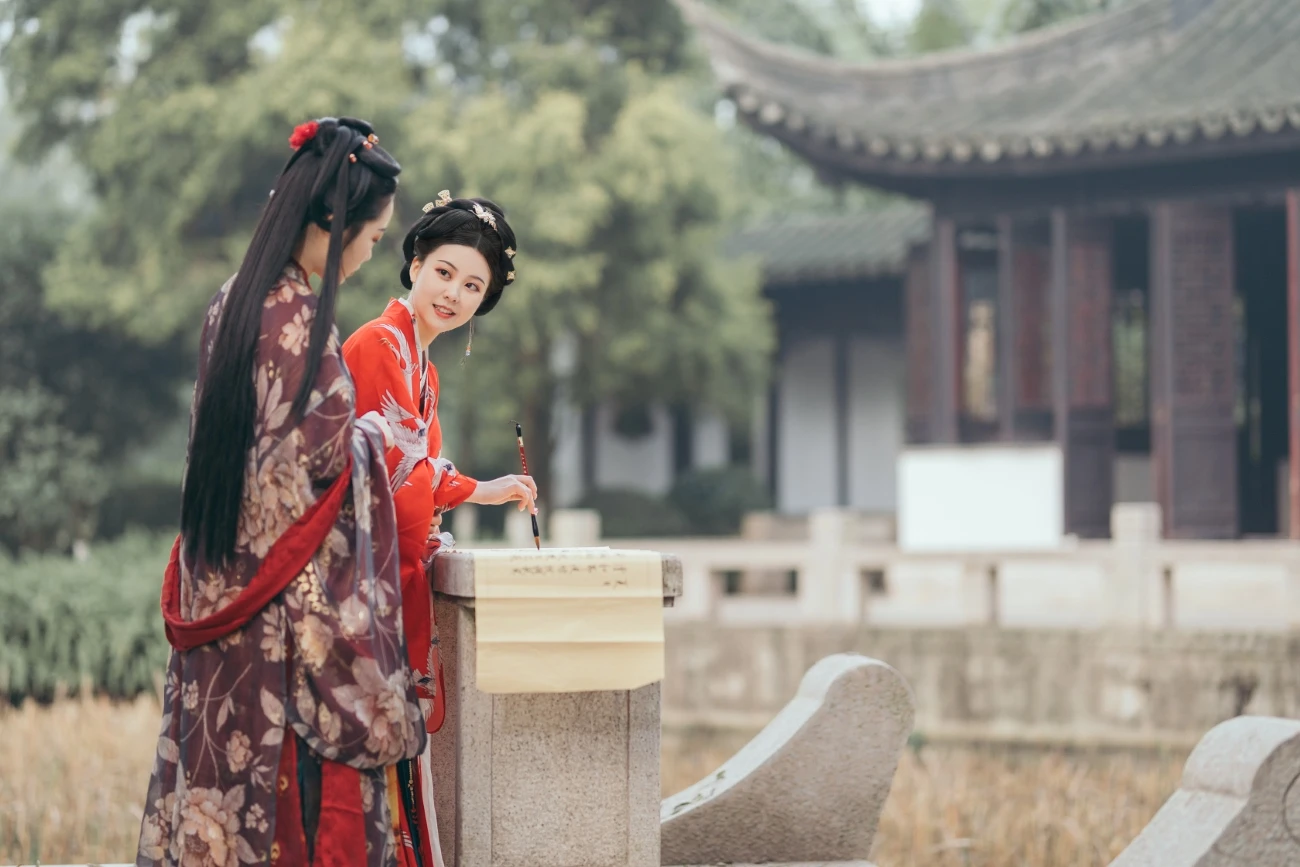 [YITUYU艺图语] 2021.08.18 双妹 模特合辑 [26P/402MB]