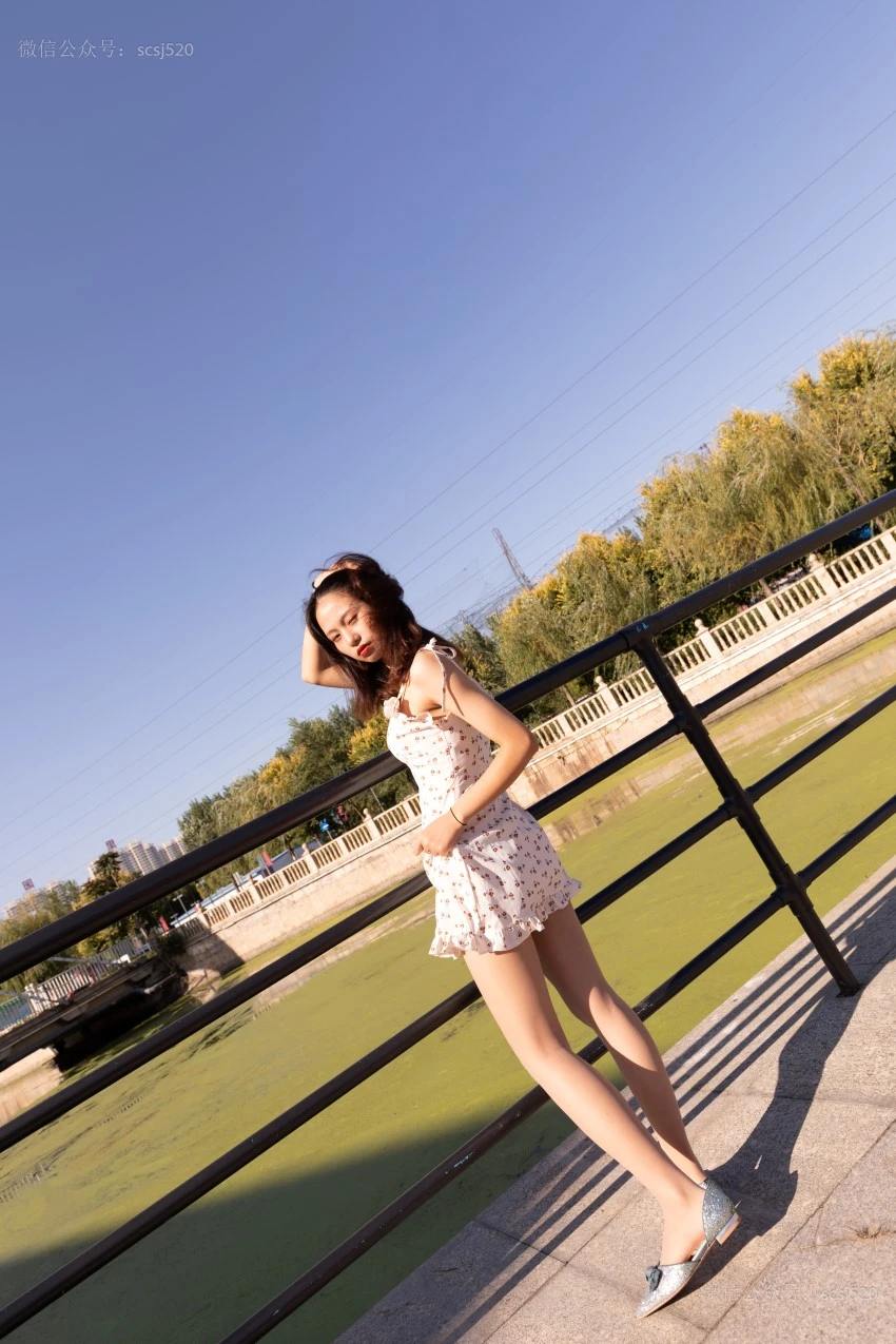 [LSS山茶摄影]NO.247 丝袜穿搭90 [67P/454MB]