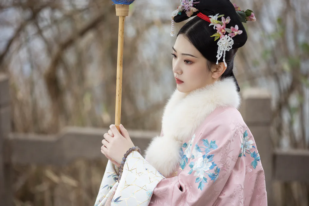 [YITUYU艺图语]2023.02.04 梦渡 芝芝琪[35+1P/353MB]