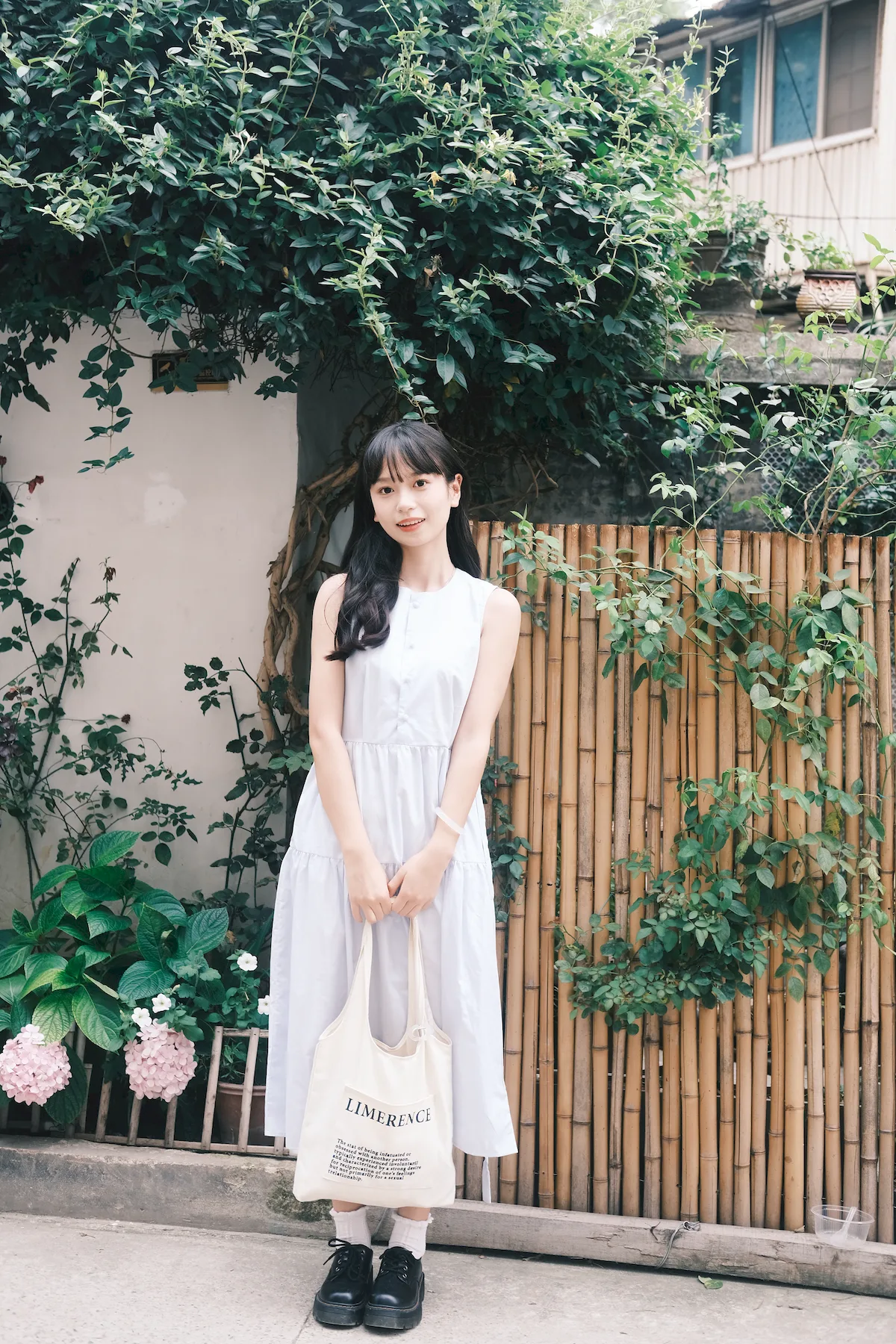 [YITUYU艺图语]2023.06.30 站前花街 鄢韵琳儿[32+1P/481MB]