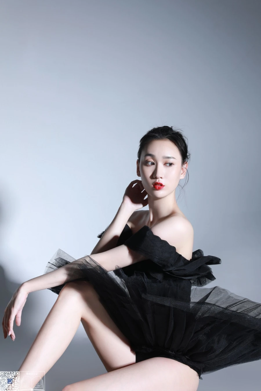 [GALLI嘉丽]舞蹈生日记 014 – POPPY [36P/208MB]
