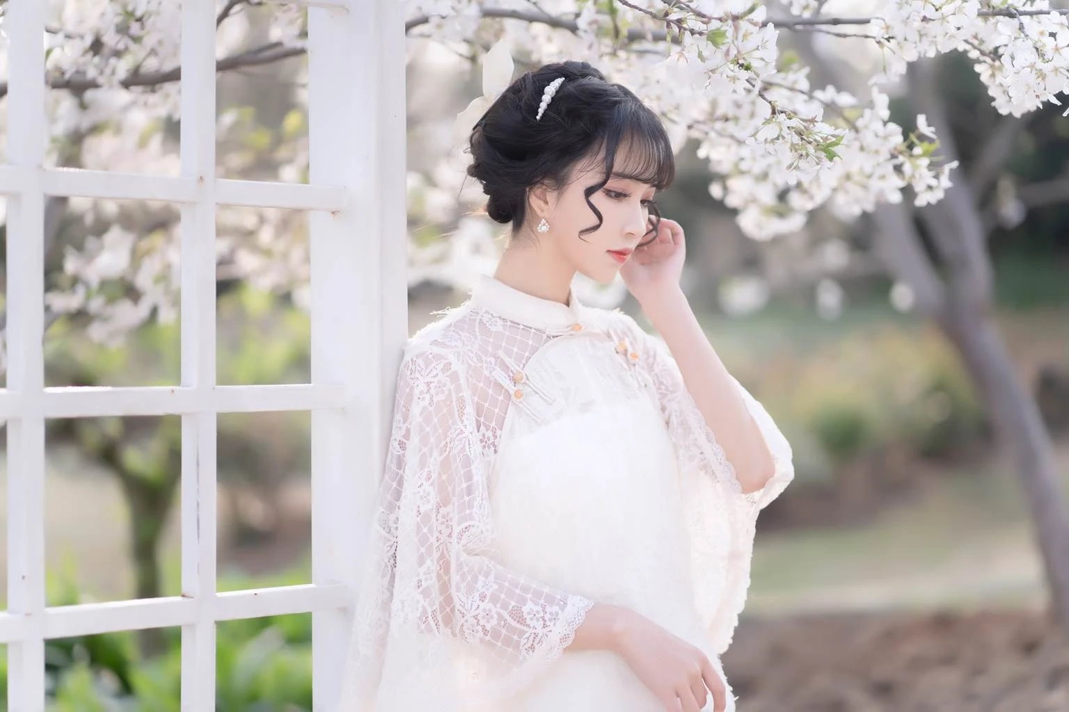 [YITUYU艺图语]2022.11.05 玲珑 -绮罗生的小苏苏-[27+1P/210MB]