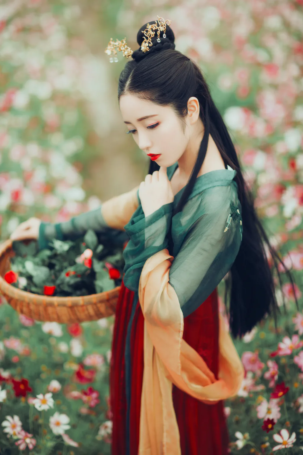 [YITUYU艺图语]2023.04.26 花语 小温暖想要个大太阳 [23+1P/231MB]