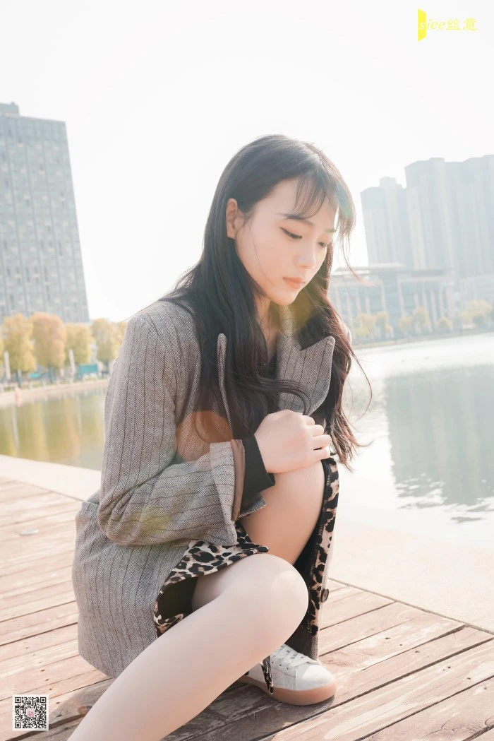 [SIEE丝意] No.448 筠筠 烟波新漾 [61P/217MB]
