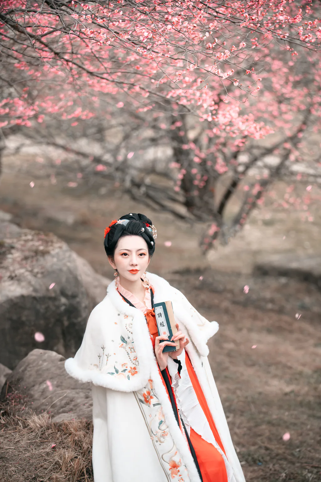 [YITUYU艺图语]2023.03.07 惹春风 颜如玉[43+1P/834MB]