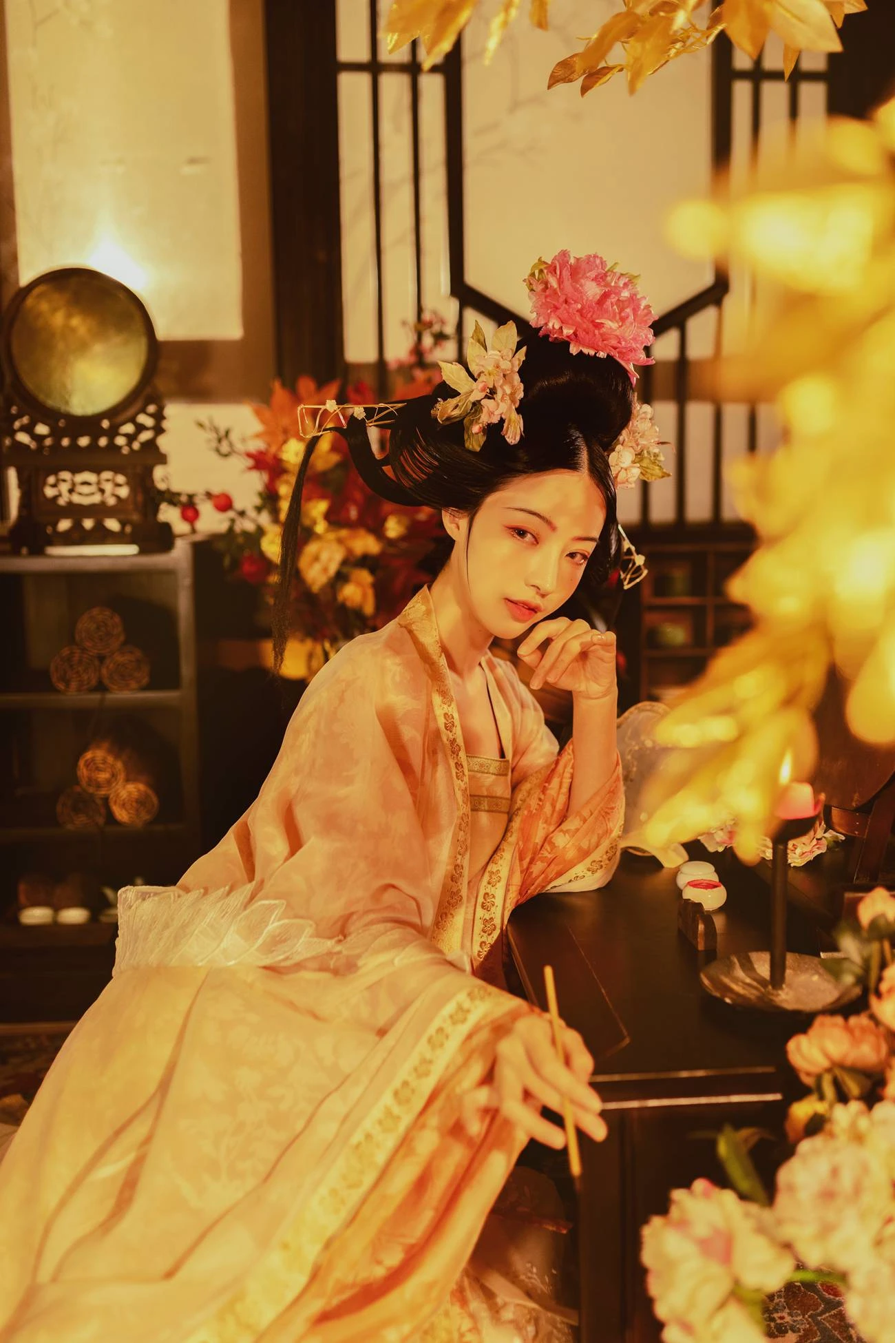 [YITUYU艺图语] 2021.08.30 藏娇 兰因 [24P/611MB]