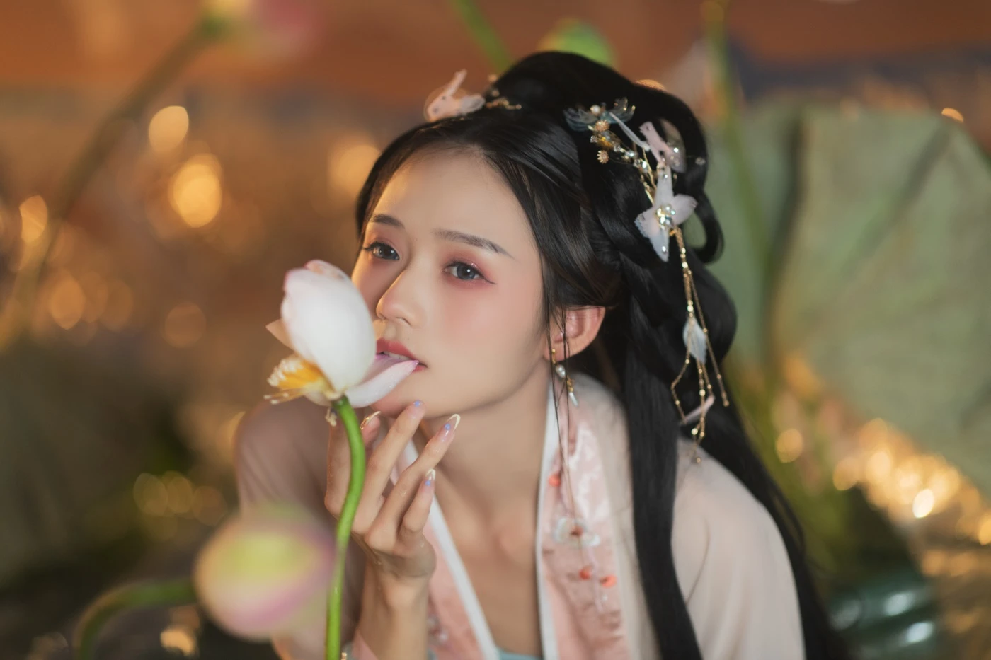 [YITUYU艺图语] 2022.06.07 清欢 兔子Zzz不吃胡萝卜 [35P/550MB]