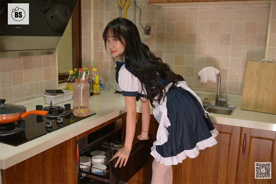 [我丝你想]MX003 美西 厨房魔法变身记3 [67P/94MB]