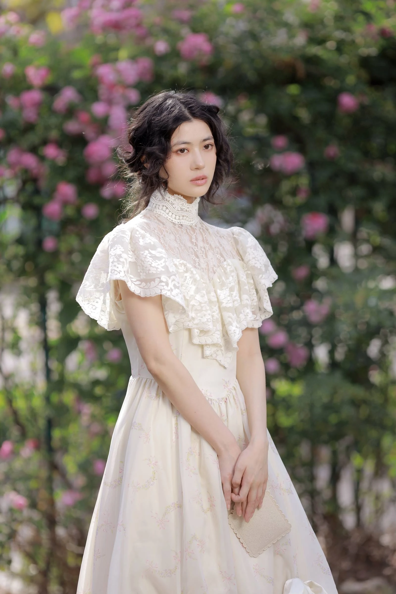 [YITUYU艺图语]2022.10.24 蔷薇 Elikaka[24+1P/268MB]