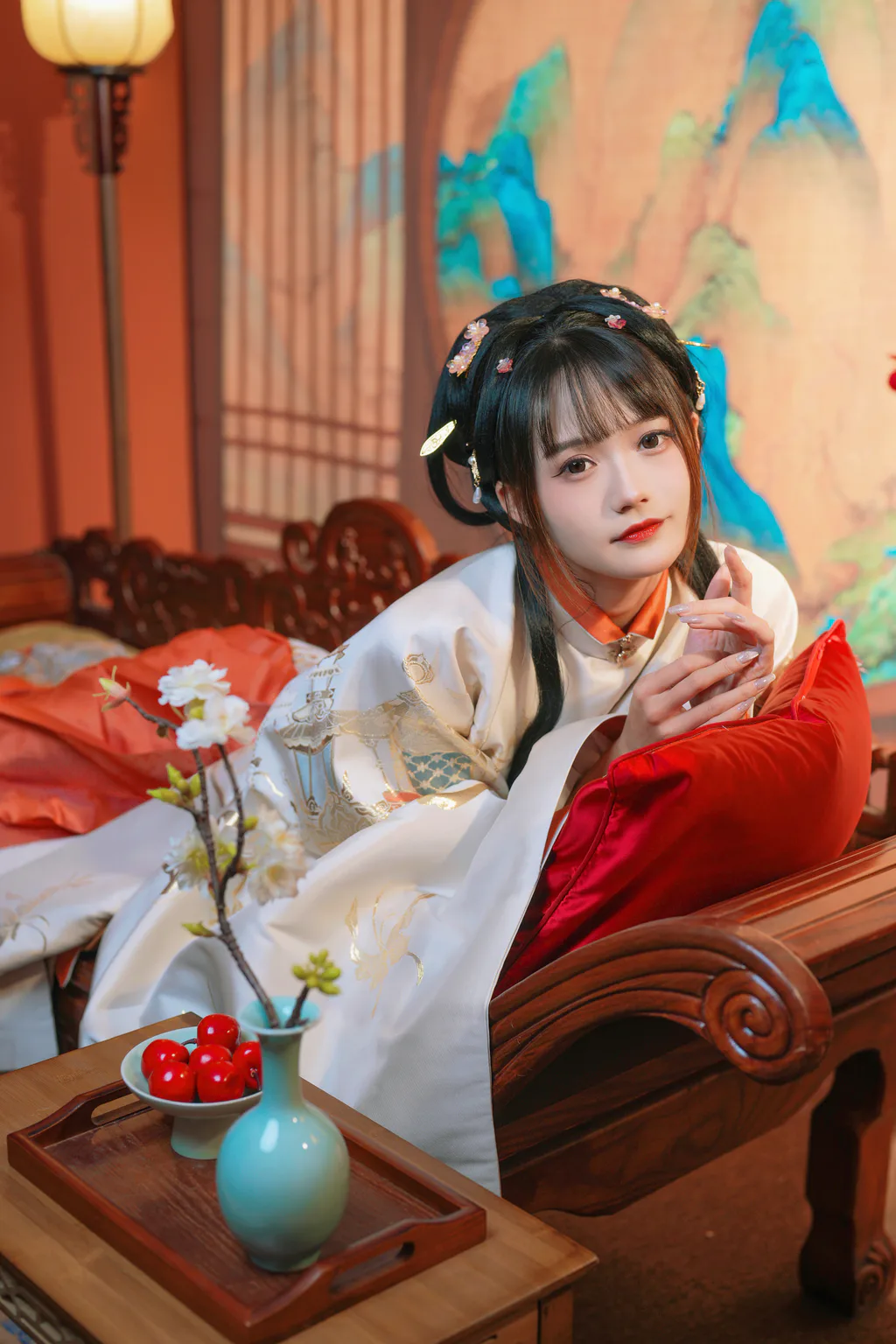 [YITUYU艺图语]2023.05.29 小轩窗，正梳妆 兔子Zzz不吃胡萝卜[38+1P/441MB]
