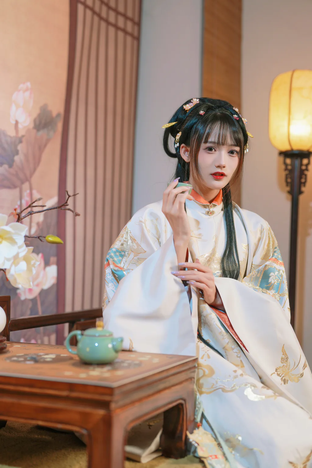 [YITUYU艺图语]2023.05.29 小轩窗，正梳妆 兔子Zzz不吃胡萝卜[38+1P/441MB]