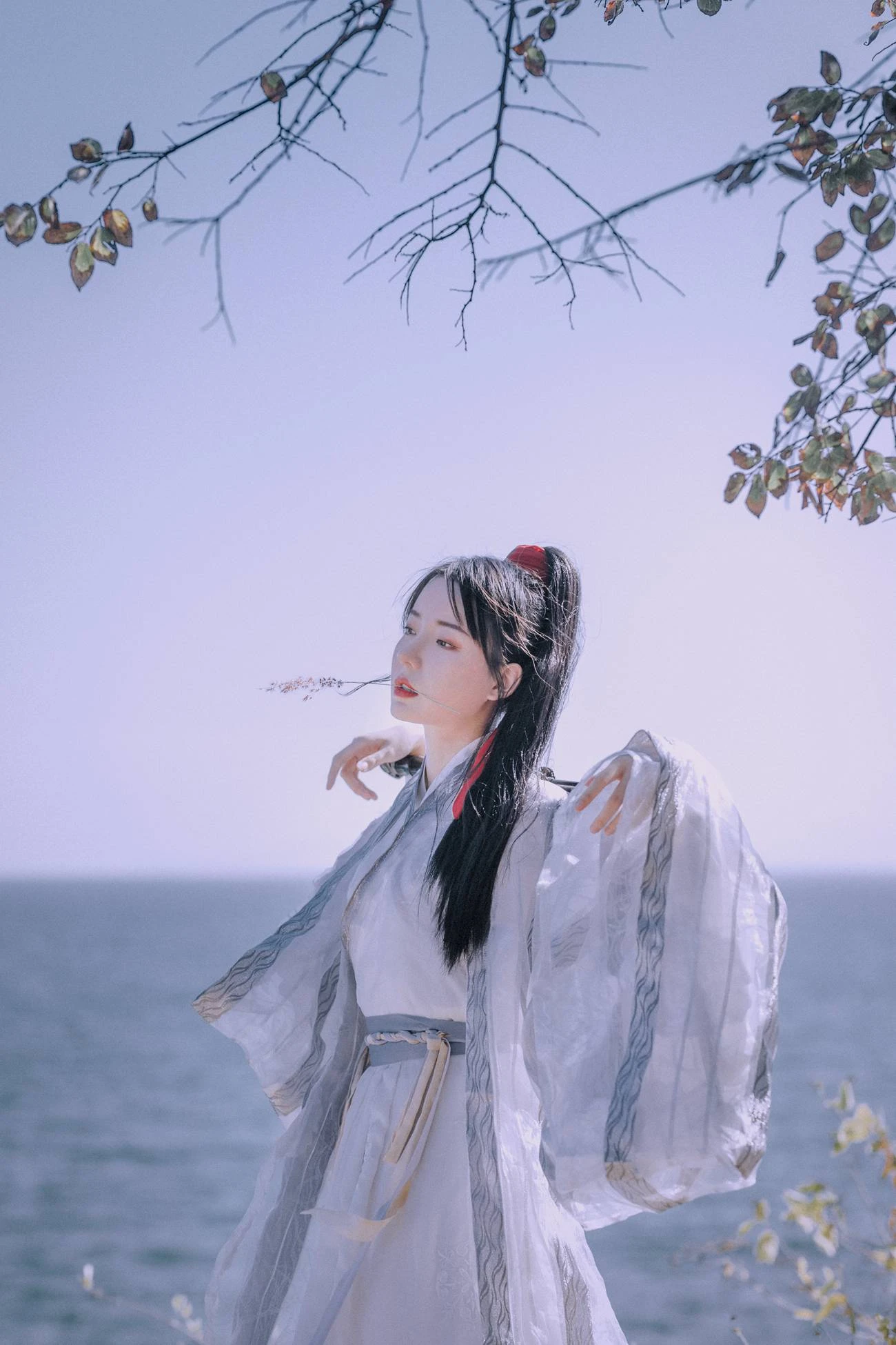 [YITUYU艺图语] 2021.09.11 她是一个剑客 许忆 [26P/325MB]