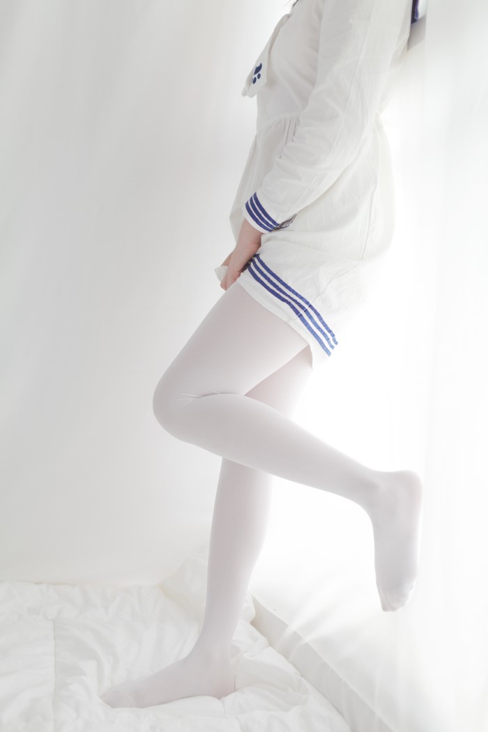 少女秩序 VOL.009 白丝水手服 [32P/198MB]