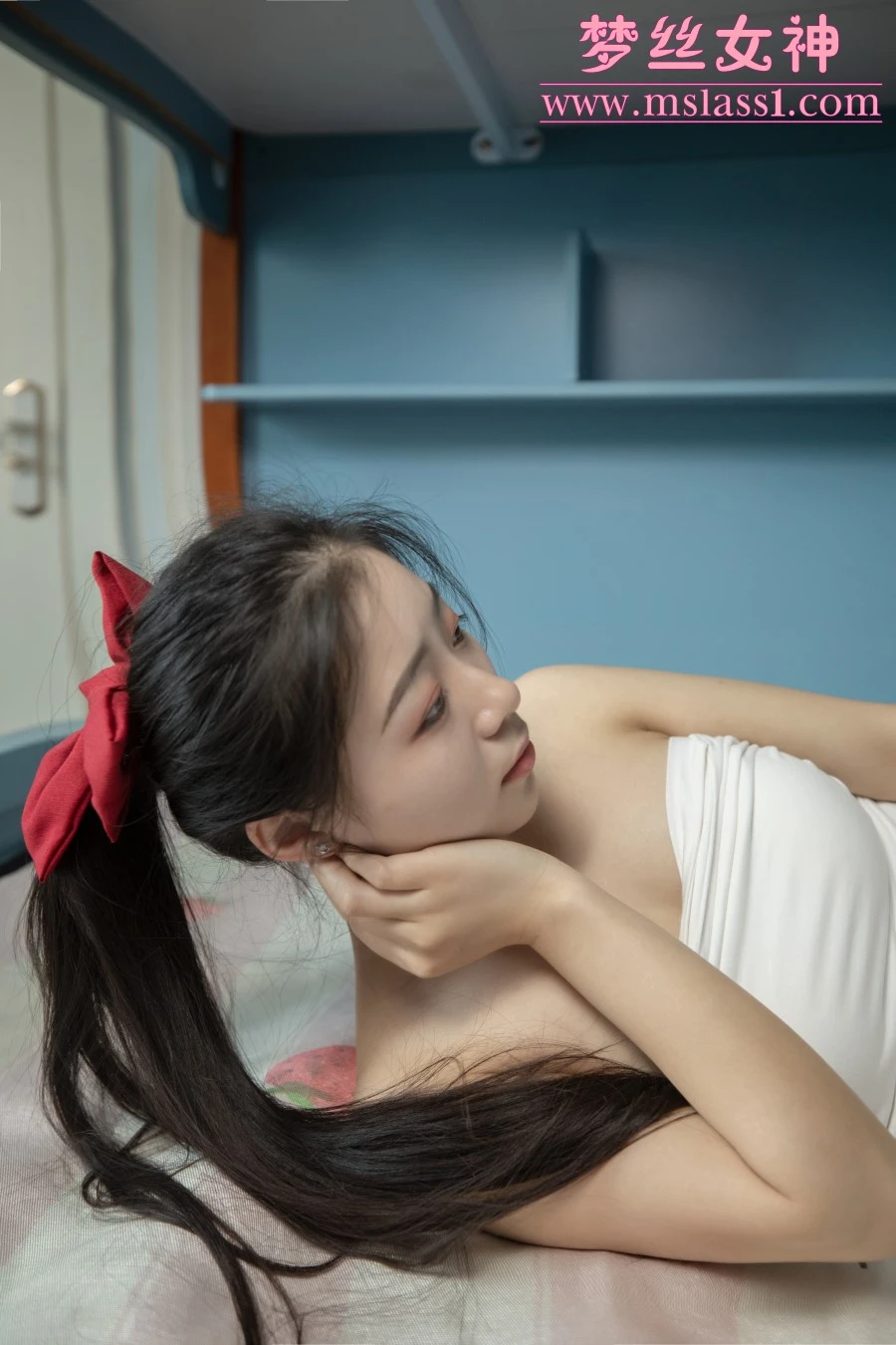 [MSLASS梦丝女神]2021.06.20 收藏版 紫馨 [12+1P/89MB]