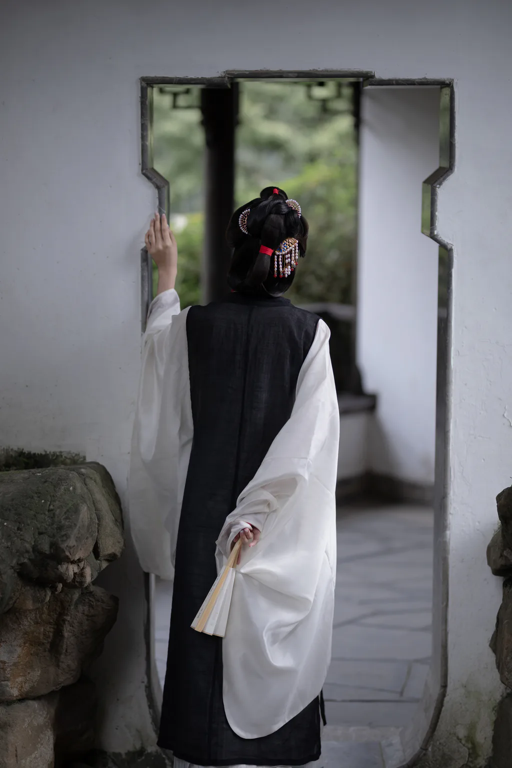 [YITUYU艺图语]2023.05.20 晚明 姌Rr[33+1P/431MB]