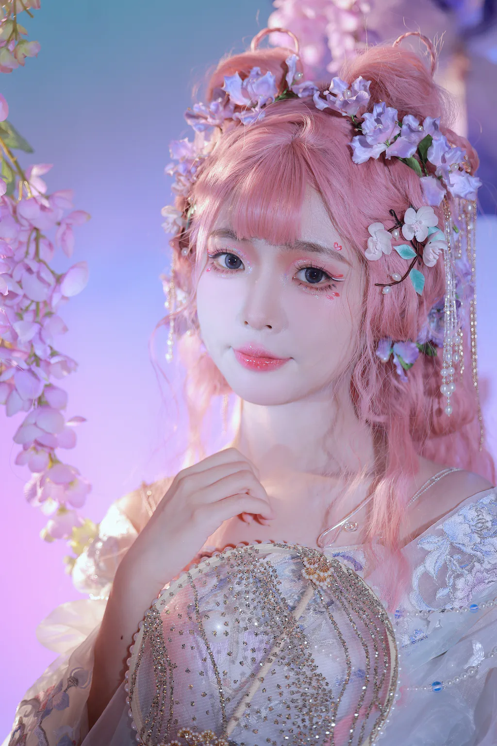 [YITUYU艺图语]2023.01.07 花月夜蝶梦 怀里猫ovo[21+1P/201MB]