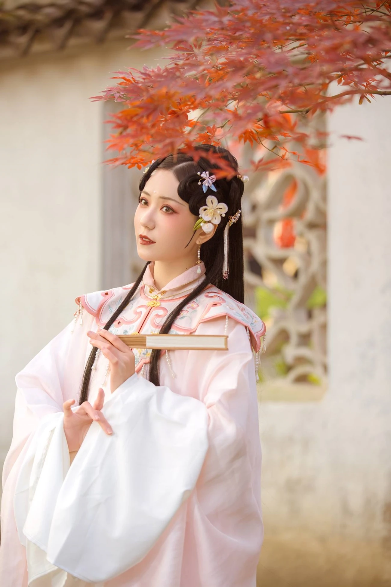 [YITUU艺图语] 2022.03.12 游园惊梦 竹大宝Chiki [34P/221MB]