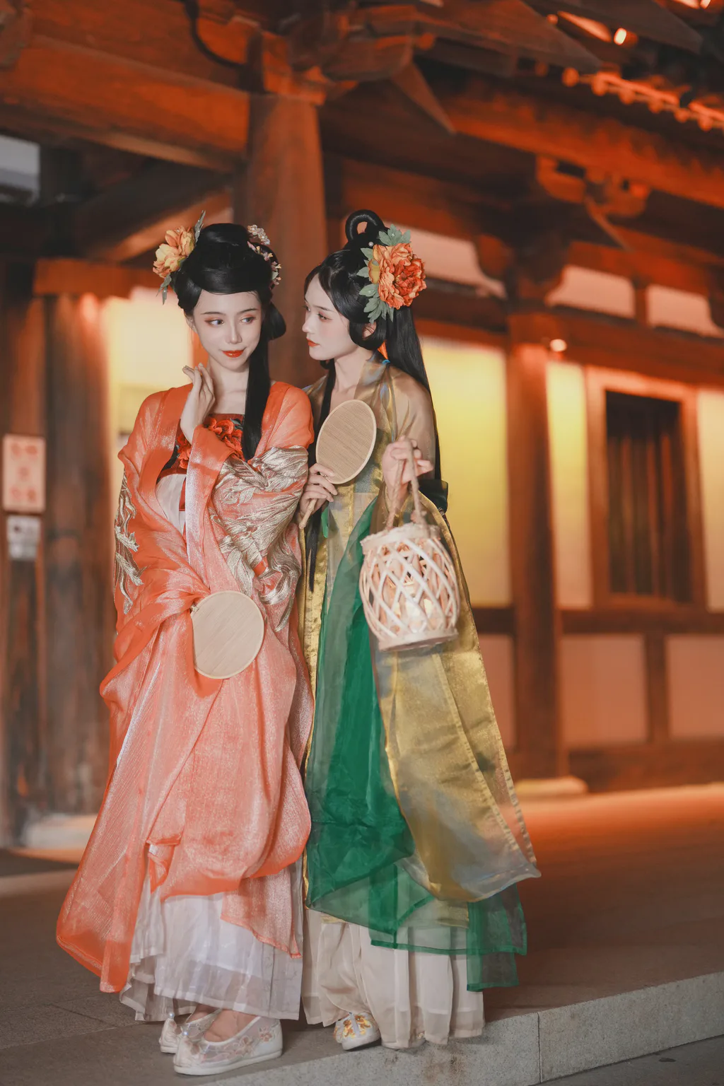 [YITUYU艺图语]2023.05.18 夜游灯会 兔子Zzz不吃胡萝卜[33+1P/405MB]