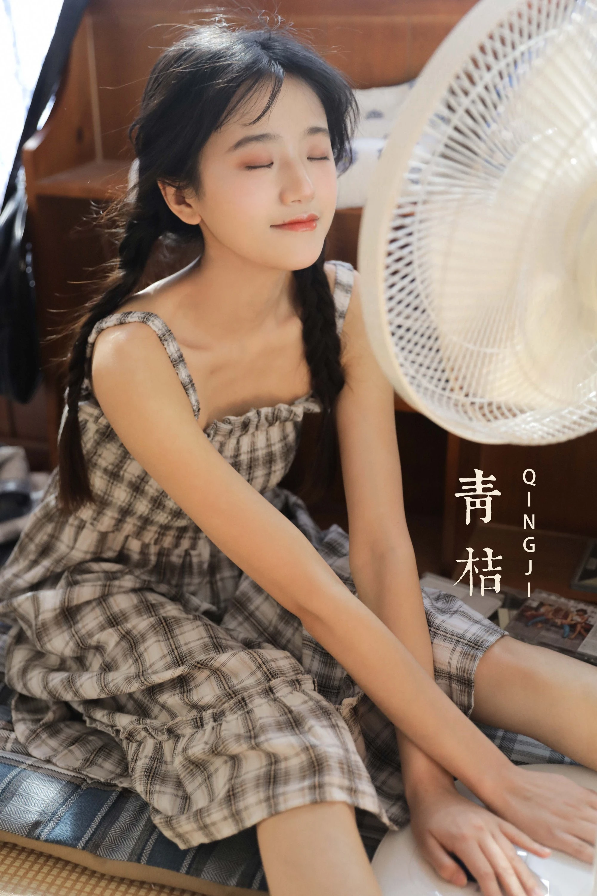 [YITUYU艺图语]2022.07.27 青桔 nanakor_[23+1P/45.1MB]